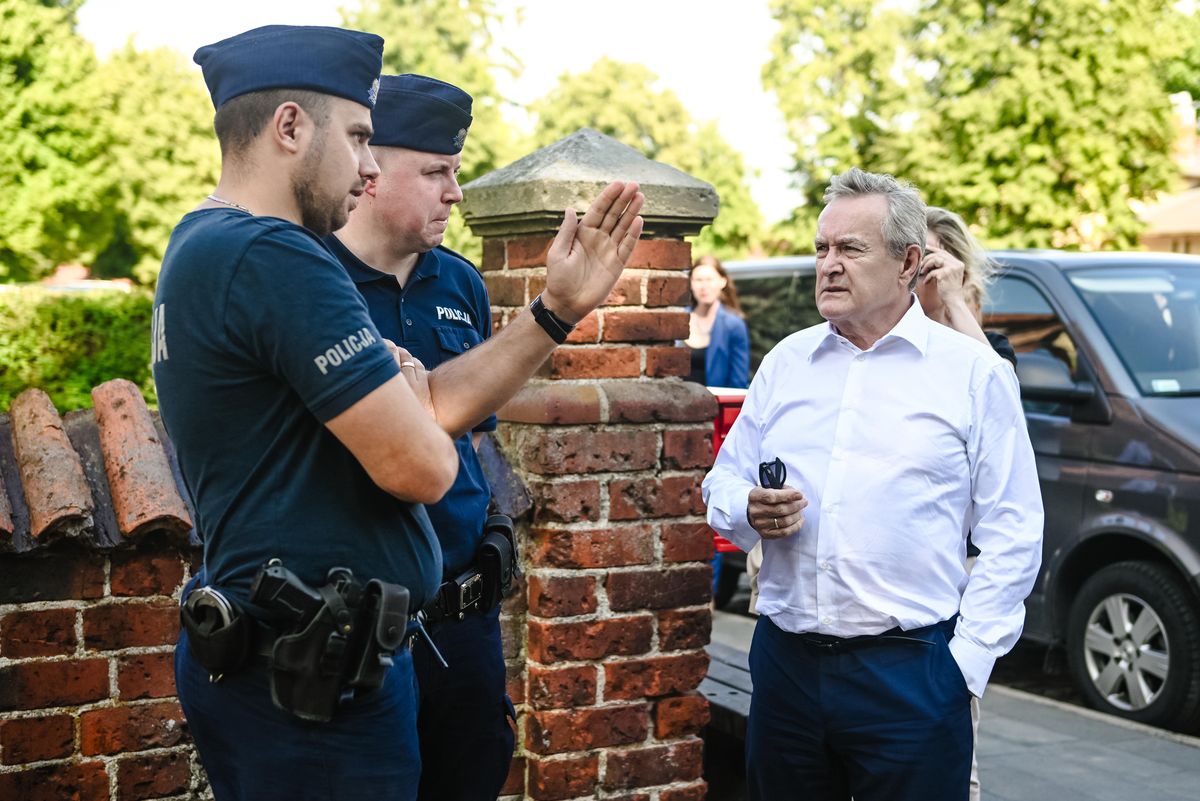 Minister kultury i dziedzictwa narodowego Piotr Gliński zawiadomił policję w Malborku o możliwości popełnienia przestępstwa przez opozycję, która zorganizowała spotkanie z mieszkańcami