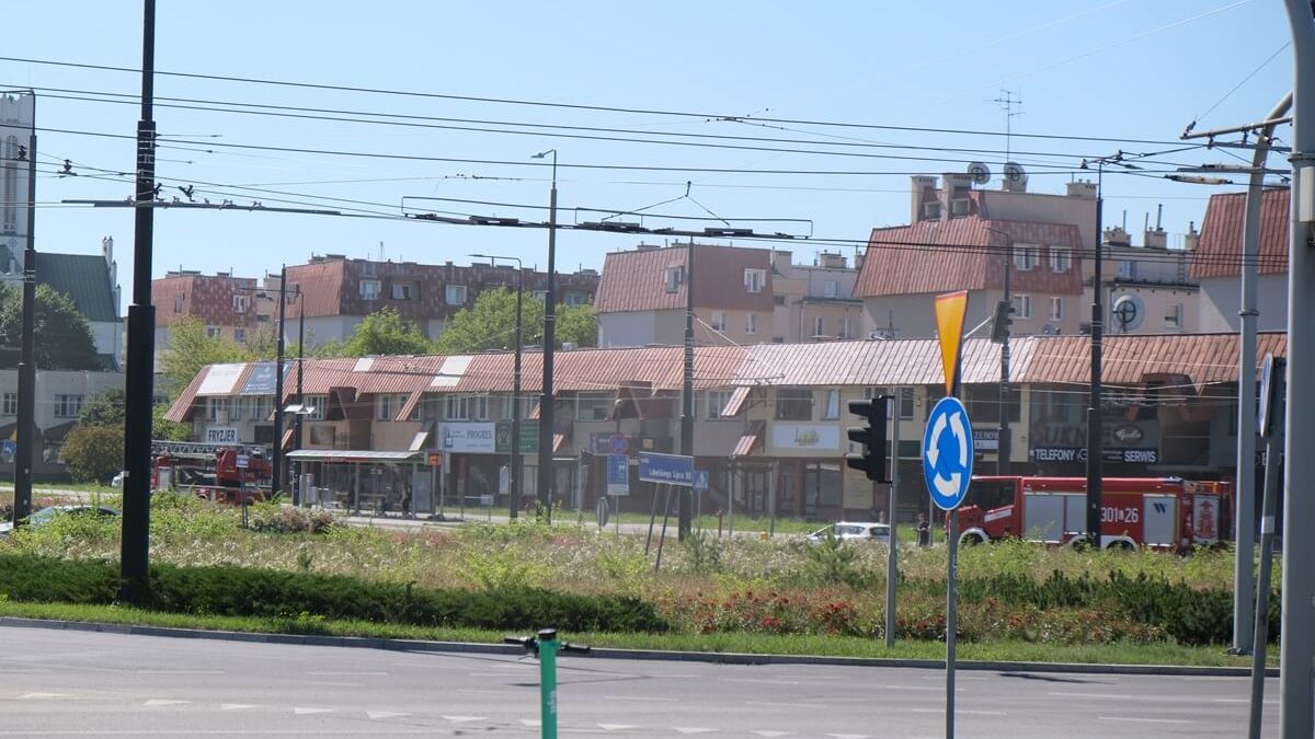 Strażacy jadący na interwencję