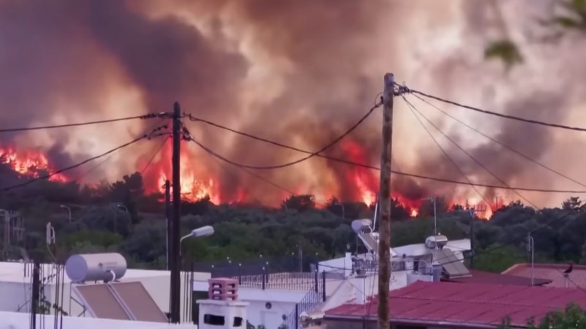 Ostatnie dni były dla Greków prawdziwym koszmarem. Krajem wstrząsają liczne pożary