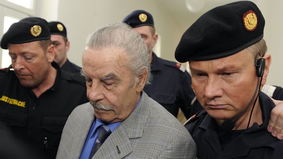 Josef Fritzl - austriacki potwór, który przez 24 lata więził i gwałcił swoją córkę w piwnicy