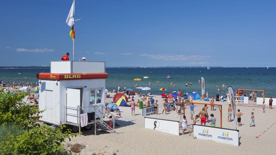 Wakacje 2020. Bakterie w Bałtyku. Kąpiel może mieć fatalne skutki (na zdjęciu: Ostholstein, Schleswig-Holstein)