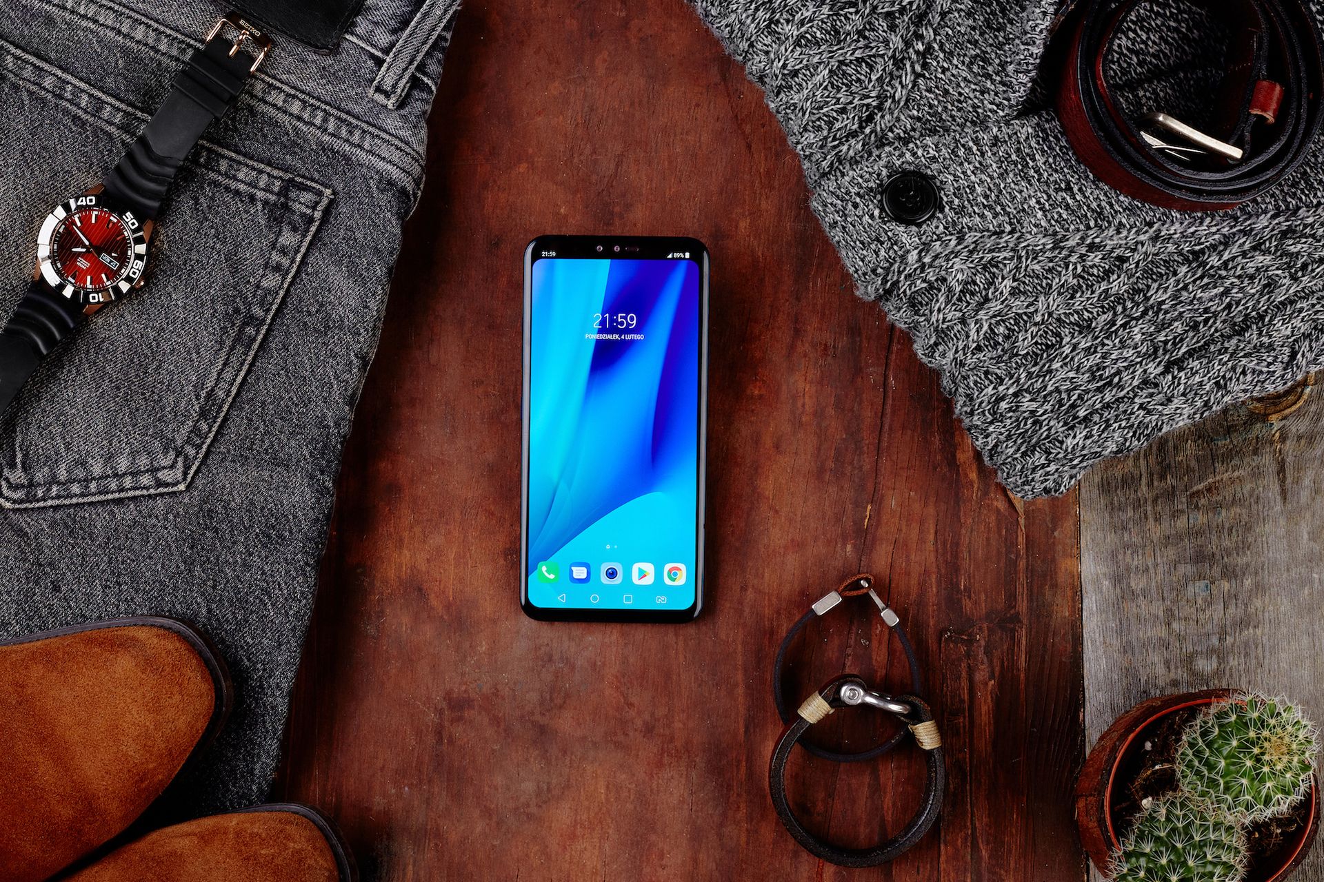 LG V40 ThinQ - pięć aparatów i sztuczna inteligencja 2