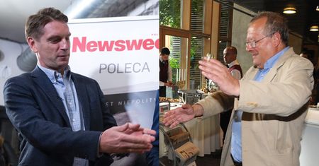 Adam Michnik: "Jeżeli Lisa wyrzucą z telewizji, to ma miejsce w Gazecie!"