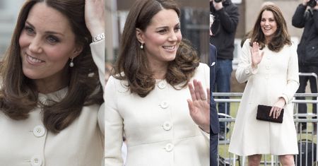 Elegancka Kate w bieli odwiedza szkołę podstawową (ZDJĘCIA)