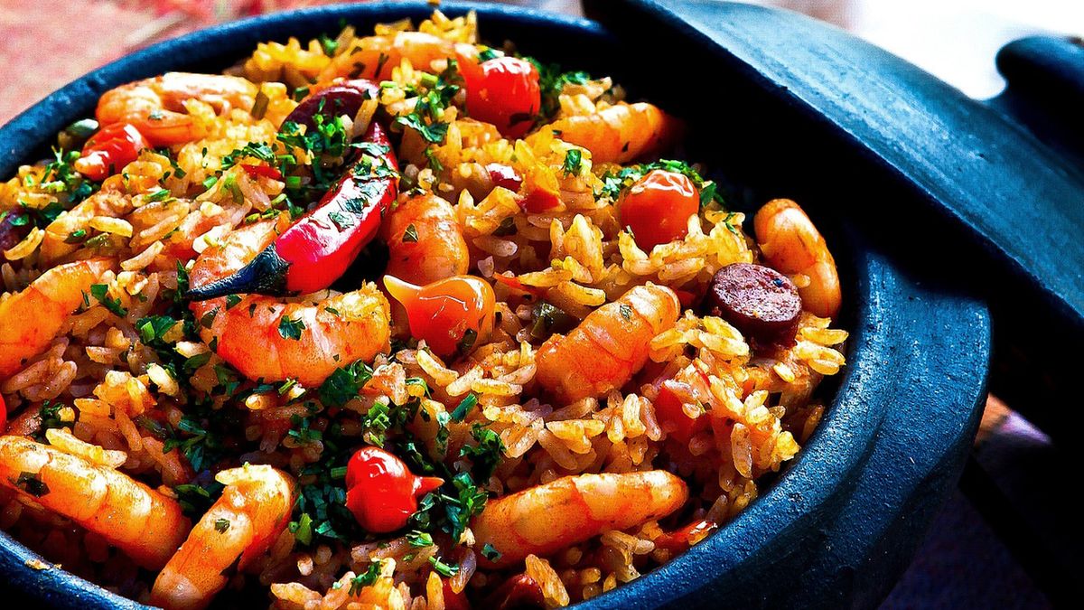 Kaloryczność posiłków jest bardzo zróżnicowana w zależności od rodzaju dania i pory dnia.