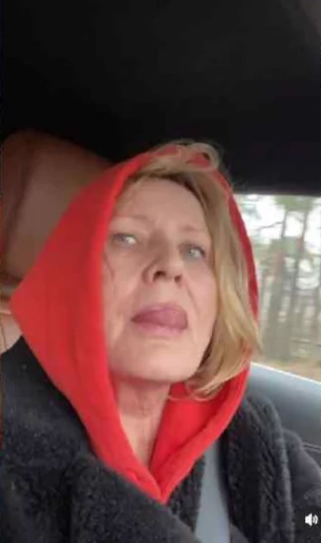 Grażyna Szapołowska chwali się filmikiem nagranym za kierownicą