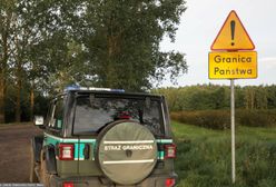 Imigranci utknęli na bagnach przy granicy. Wezwano LPR. 7 osób w szpitalu