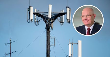 2,5 miliarda ekstra do budżetu. Czterej operatorzy wyłonieni w aukcji