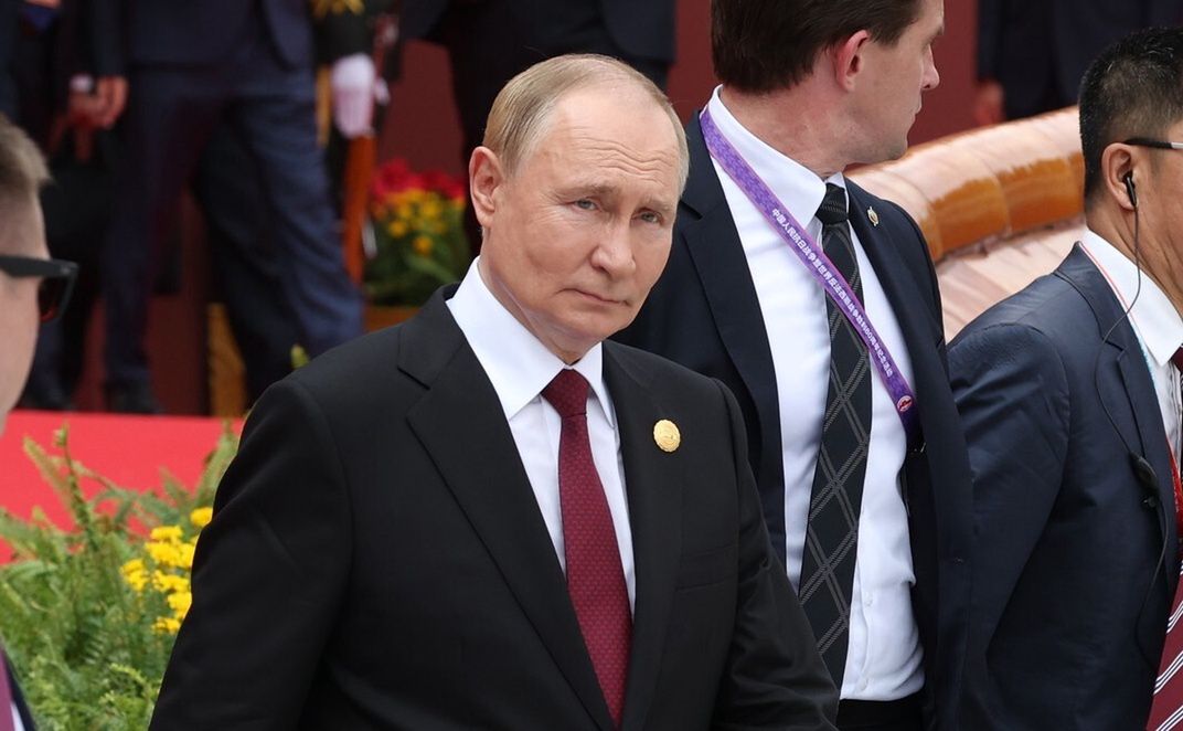 Rosja rzuca rezerwy do ochrony rafinerii. Ukraińskie ataki coraz dotkliwsze