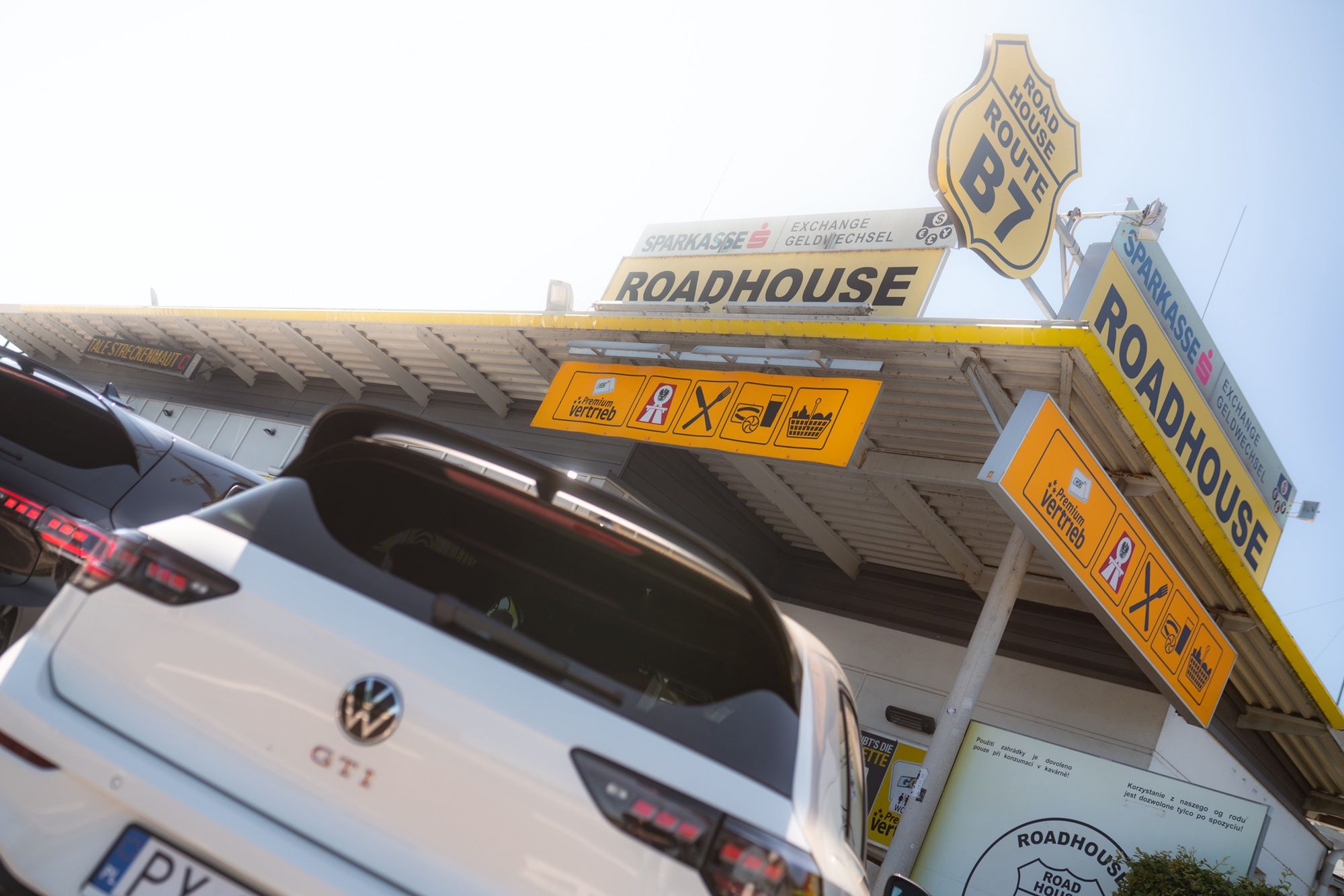 Gran turismo: Volkswagen Golf GTI Clubsport i R w Alpach
