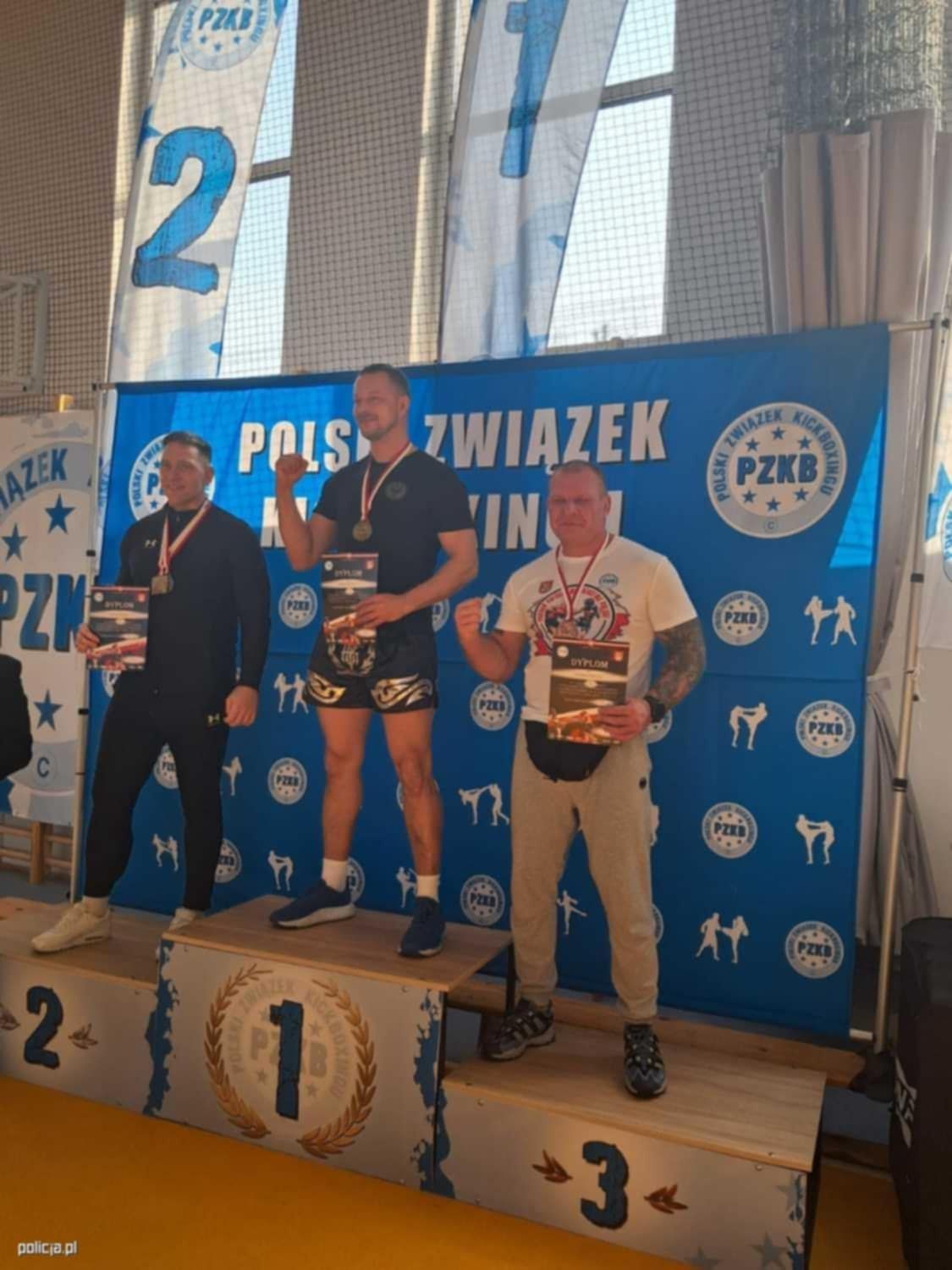 Płocczanie z medalami Mistrzostw Polski w kickboxingu
