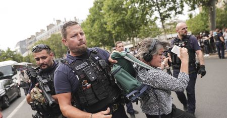 "Suma wszystkich zagrożeń". Gorączka w Paryżu. Tego w historii jeszcze nie było