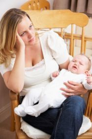 Baby blues i depresja poporodowa coraz lepiej diagnozowane