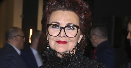 Poszła z córką na koncert. Tylko spójrzcie na garnitur Kwaśniewskiej