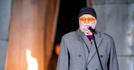 Lech Wałęsa ostrzega przed wojną domową. "Dziś są mocniejsi"