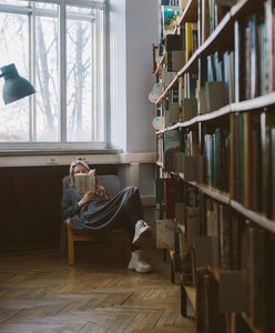 63 lata przetrzymywała książkę z biblioteki. Kara?