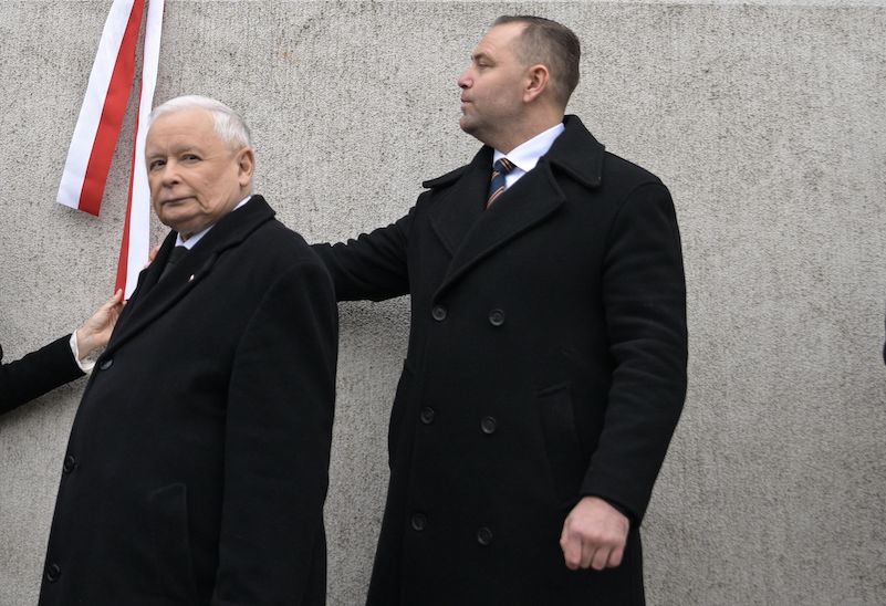 Niezależny Karol Nawrocki? Polacy mają wątpliwości