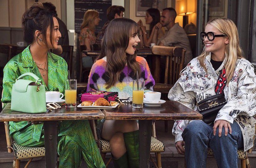 Camille Razat w modnych okularach XLInstagram/camillerazat