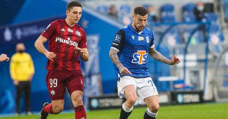 Ktoś tu kłamie! Lech i Legia przypisują sobie to samo