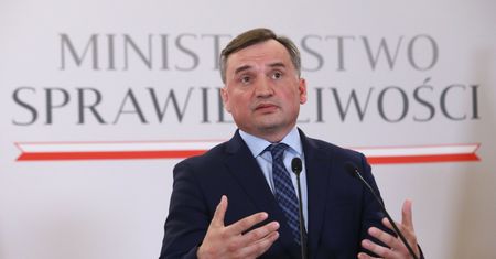 Wybuch II wojny światowej. Ziobro uderza w Niemcy: "Nie chcą rozmawiać"