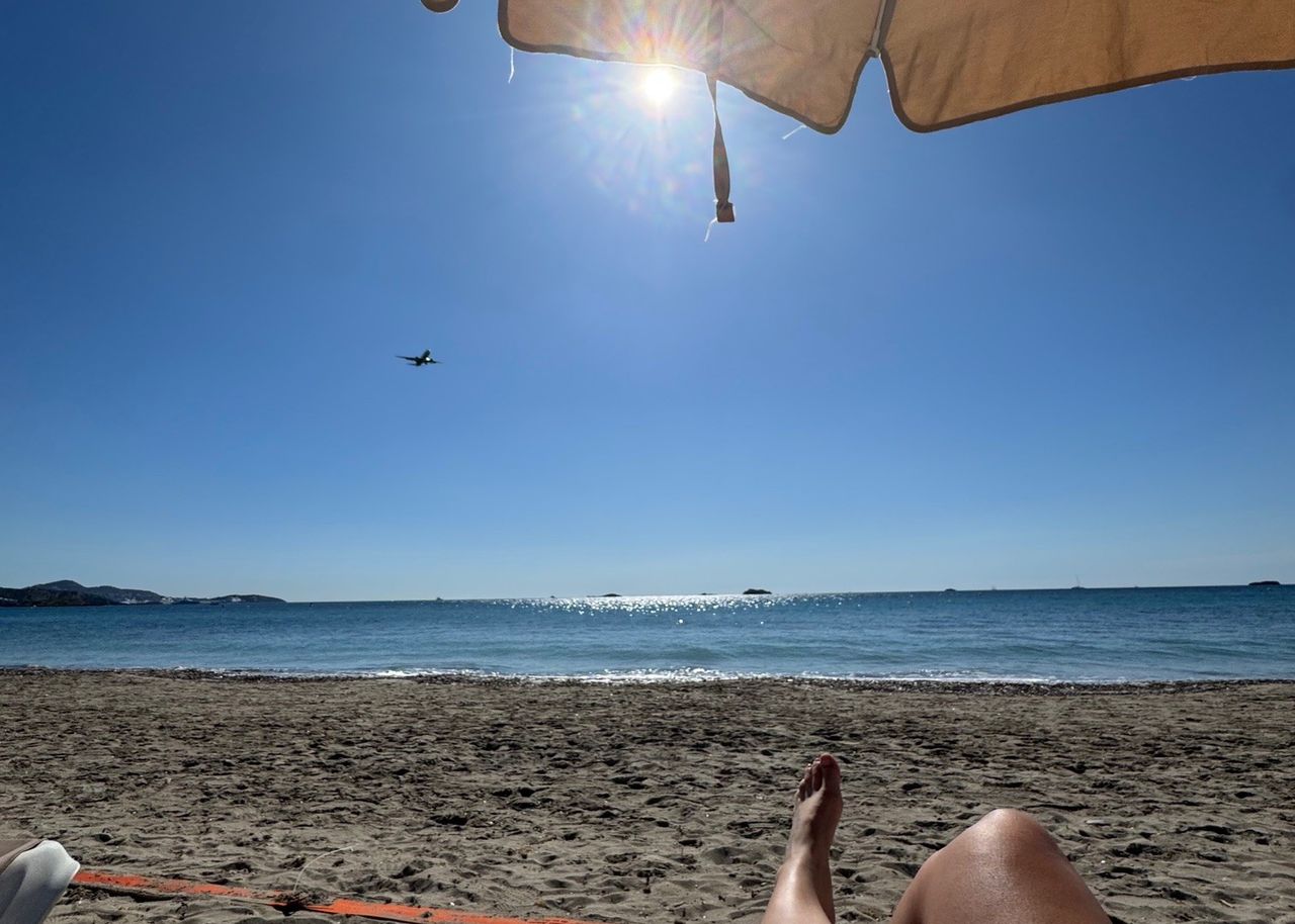 Nietypowa atrakcja na Ibizie. Dla jednych frajda, dla innych utrapienie