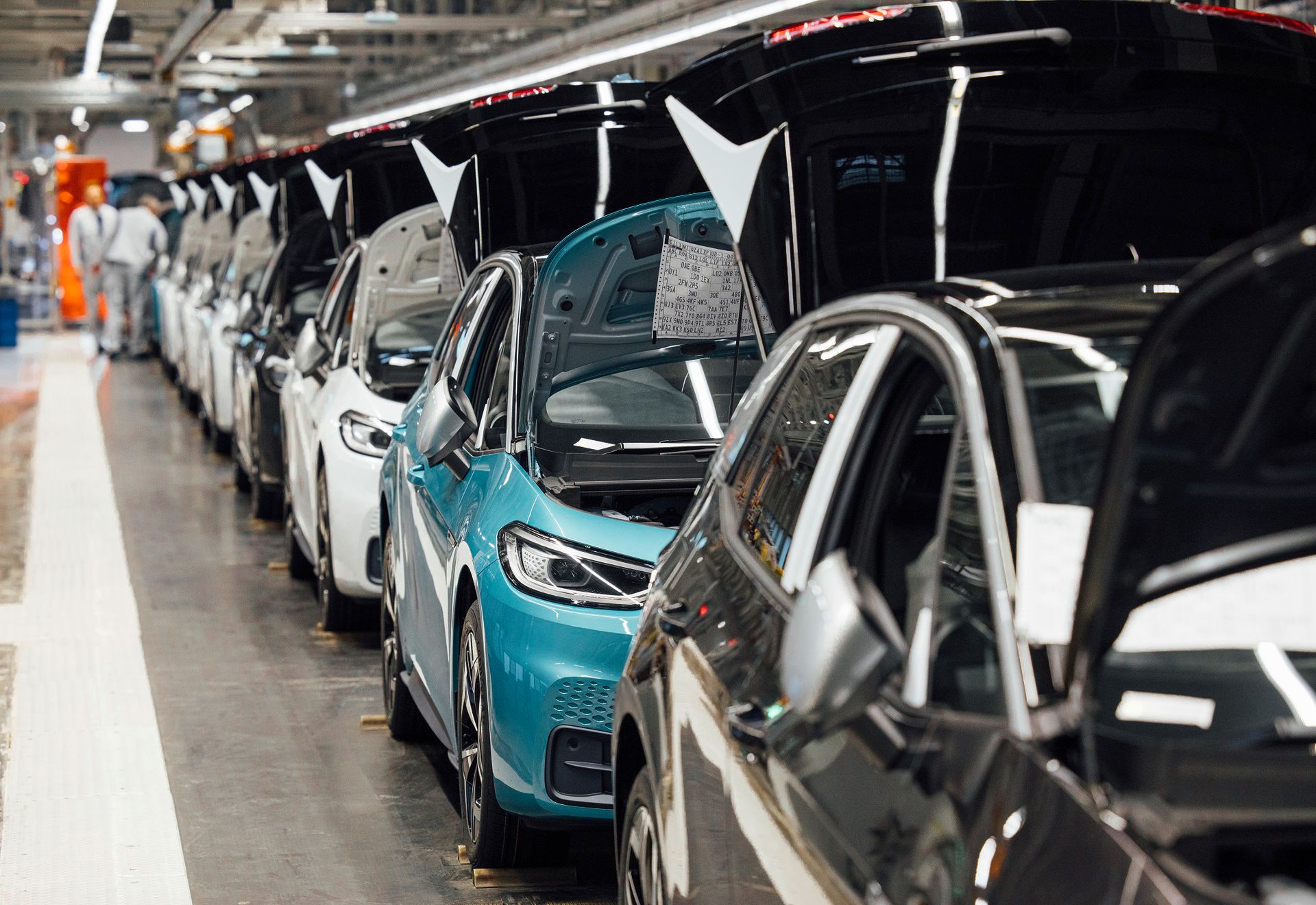 Do produkcji samochodów elektrycznych w fabryce w Zwickau Volkswagen przygotowywał się dwa lata (fot. Volkswagen)