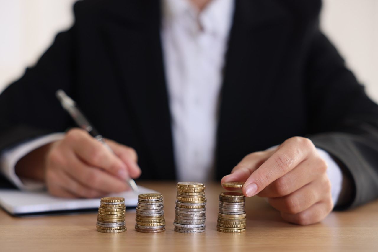 Koszty inwestowania. Tradycyjne fundusze a nowoczesne platformy