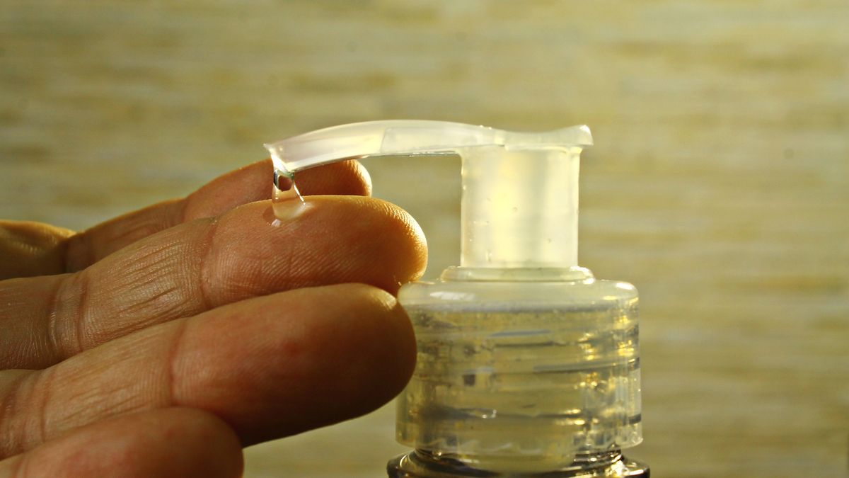 Uwaga na żele antybakteryjne z metanolem