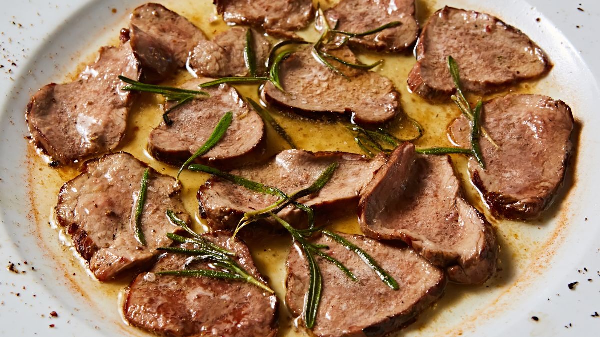 Przed laty Polacy się zajadali, dziś mają ciarki na samo wspomnienie. Dla Hiszpanów to wciąż rarytas