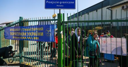 Ukraińcy: Co dnia 6 tys. mężczyzn w wieku poborowym wyjeżdża z kraju