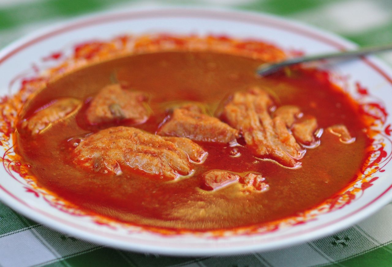 Węgierska zupa rybna