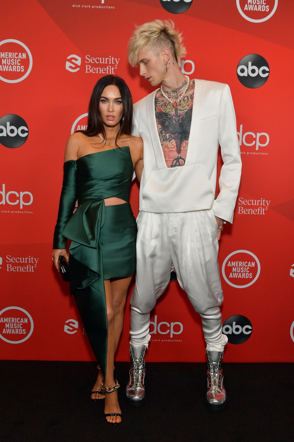 Megan Fox i Machine Gun Kelly na American Music Awards 2020