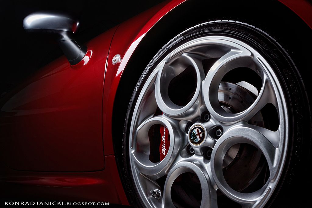 Alfa Romeo 4C 3