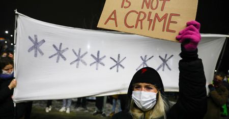 Darmowa aborcja dla Polek? Pomoc z zagranicy