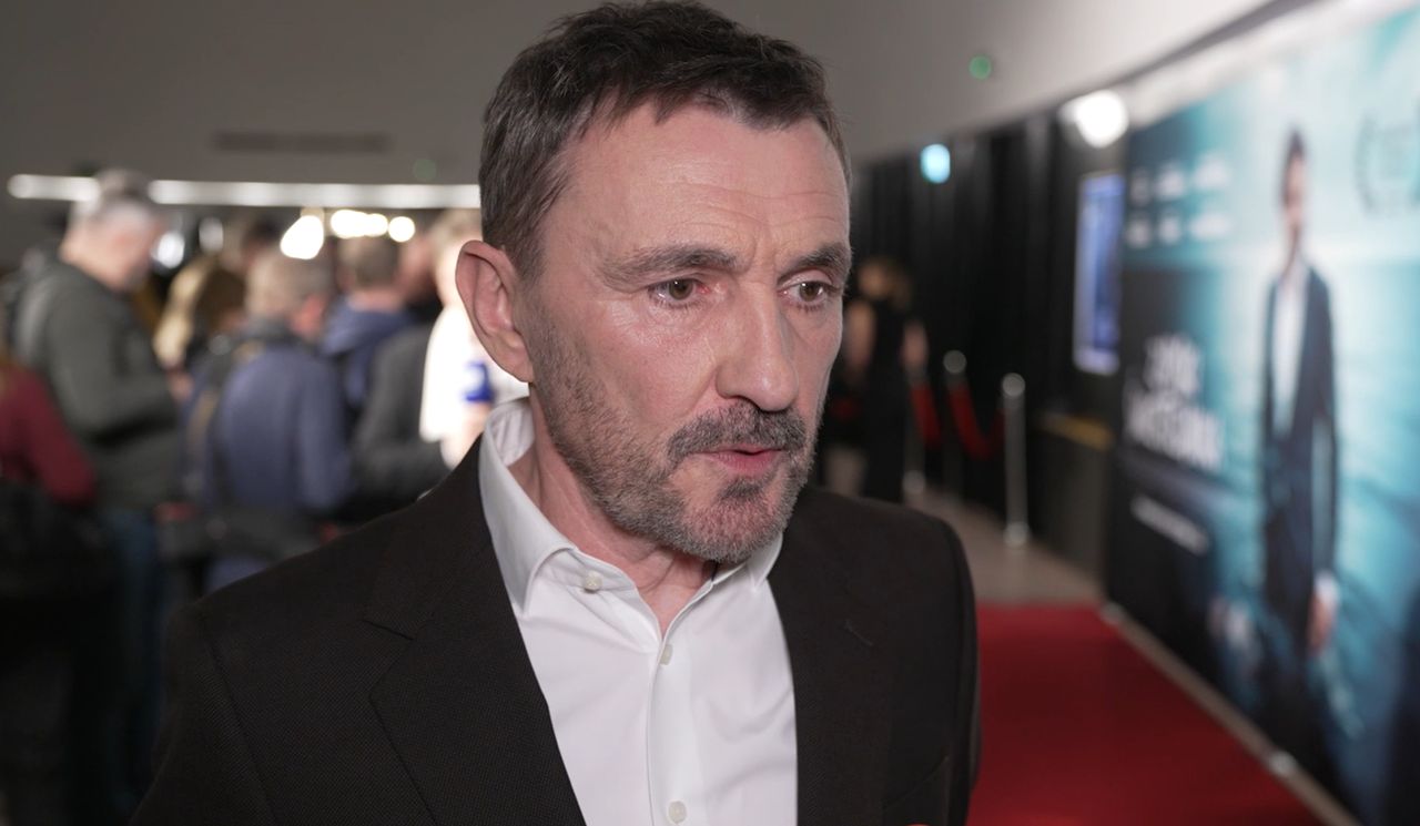 "Wiem, że wkładam kij w szprychy". Reżyser o filmie "Zapiski śmiertelnika"