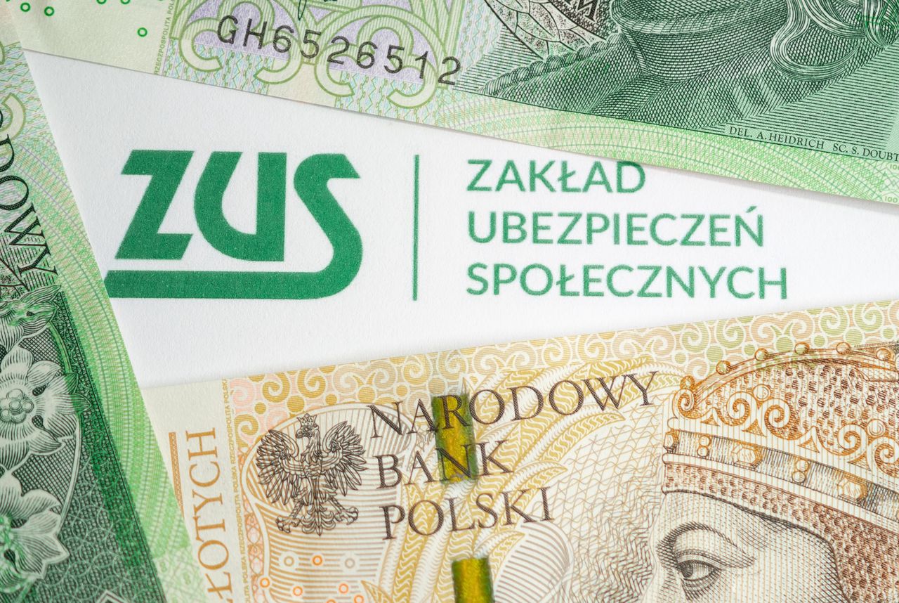 ZUS zachęca do korzystania z aplikacji mZUS