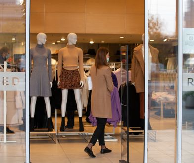 UE zabierze się za przemysł modowy? "Za dużo poliestru"