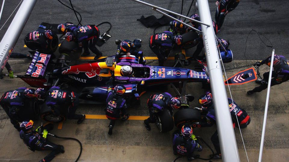 (fot. facebook.com/redbullracing)