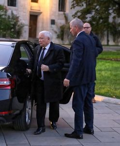 Kraków. Jarosław Kaczyński był na Wawelu. Politycy pojechali do biura PiS