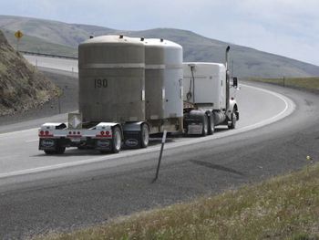 Transport francuskiego uranu do Rosji. Współpraca pomimo ataku na Ukrainę