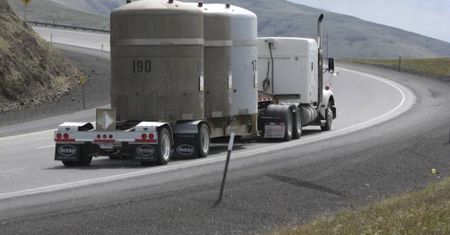 Transport francuskiego uranu do Rosji. Współpraca pomimo ataku na Ukrainę