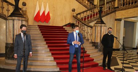 Śląsk. Wierzą, że dzięki temu uda im się wyleczyć płuca po COVID-19