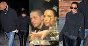 Kim Kardashian i Pete Davidson chowają się przed paparazzi w drodze na kolację (ZDJĘCIA)