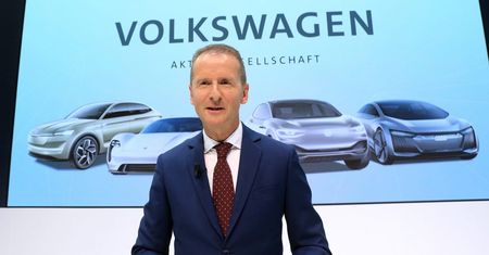 Były szef Volkswagena przeciwny cłom na chińskie auta. "Cały świat bardzo ucierpi"