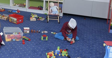 Facebook. Matka przedszkolaka szukała porady. Grożą ją  prokuraturą