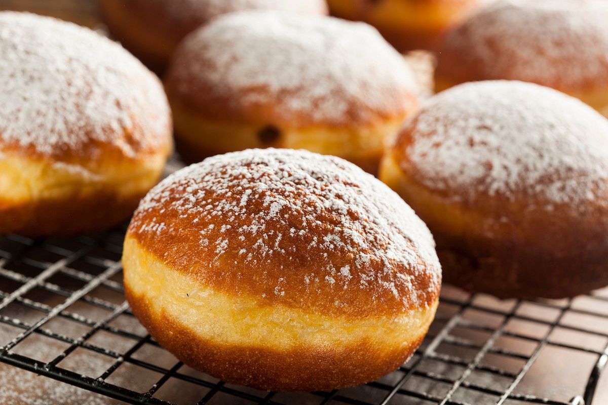 Pączki parzone z PRL-u. Przepis mistrza cukiernictwa 