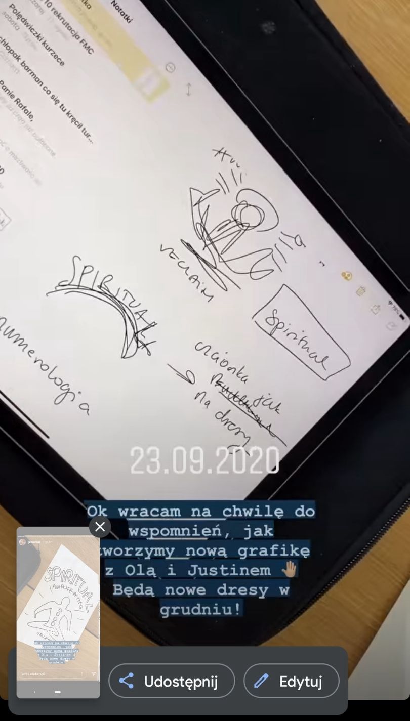 Jessica Mercedes zainspirowała kolekcję dresów cyklem spotkań studia jogi? 