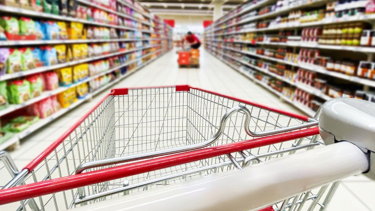 Czy dzisiaj wypada niedziela handlowa?