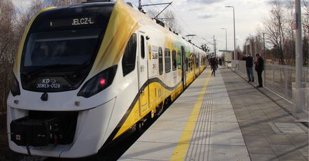Newag tonie na giełdzie. Tąpnięcie notowań po doniesieniach o skandalu na kolei