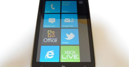 ZTE Tania - stylowy Windows Phone [test]